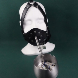 BDSMaster Cendrier Humain Humiliclop Inox